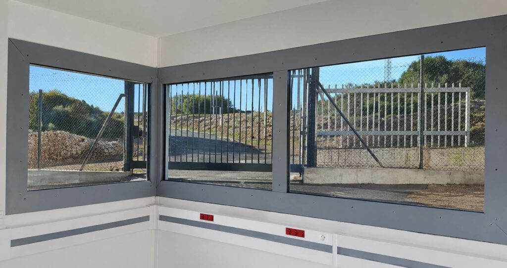chassis-vitre-blinde-secure-glass-poste-garde